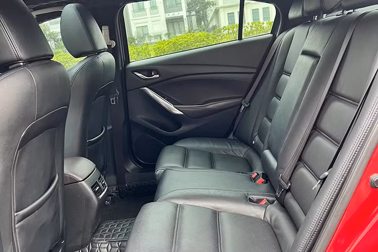 Co nen mua Mazda6 2018 cu tai Viet Nam gia tu hon 400 trieu dong?-Hinh-7