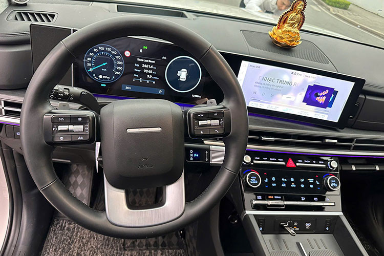 Hyundai SantaFe 2024 chay 12.000km, rao ban 1,2 ty tai Ha Noi-Hinh-6