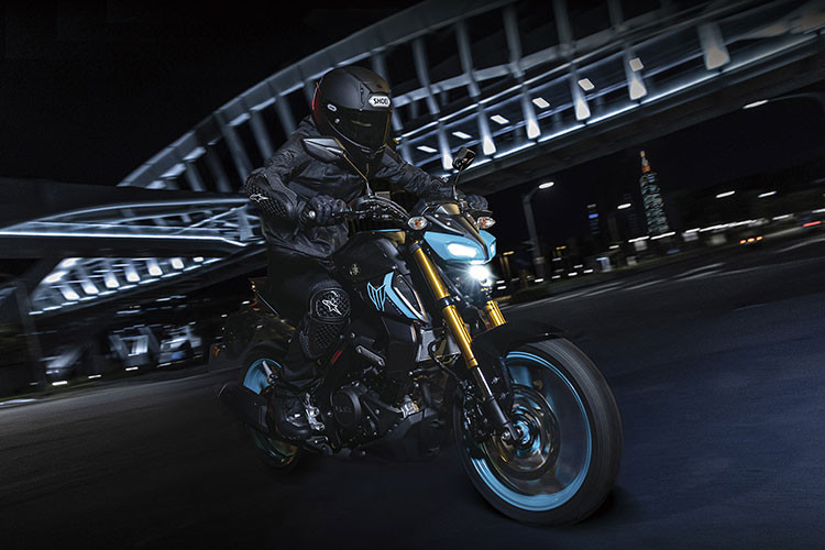 Yamaha MT-15 2025 ra mat chi tu 72 trieu dong, 
