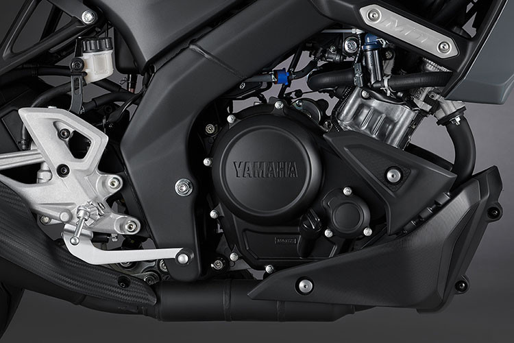 Yamaha MT-15 2025 ra mat chi tu 72 trieu dong, 