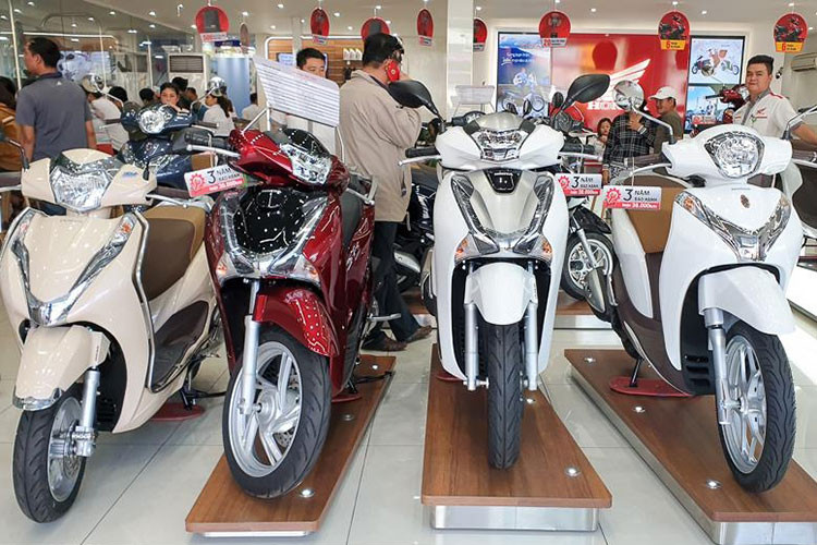 Honda Viet Nam tang gia hang loat xe may, cao nhat 2 trieu dong