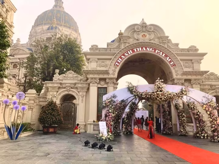 Giat minh so tien dai gia Viet to chuc dam cuoi cho con-Hinh-5