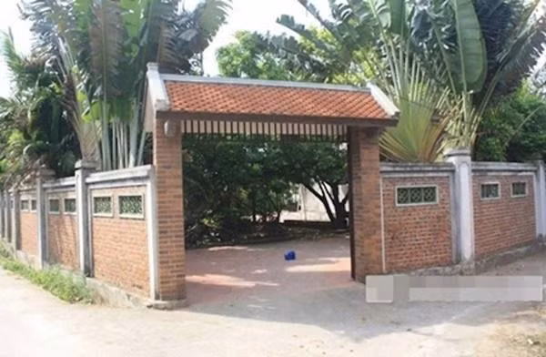 Tan muc 3 can nha bac ty cua danh hai Xuan Hinh-Hinh-12