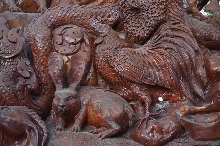 Goc cay 300 tuoi dieu khac duoc tra 16 ty, chu “kieu” khong ban-Hinh-10