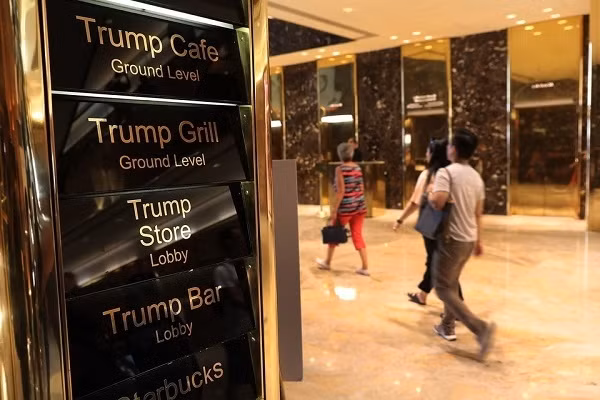 Can canh toa nha xa hoa bac nhat cua ong Donald Trump-Hinh-6