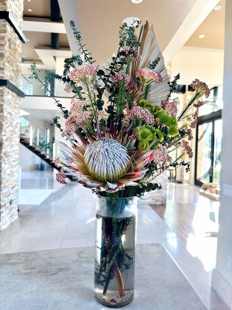 Man nhan biet thu 4.000 m2 ngap hoa tuoi cua vo cu Dan Truong-Hinh-3