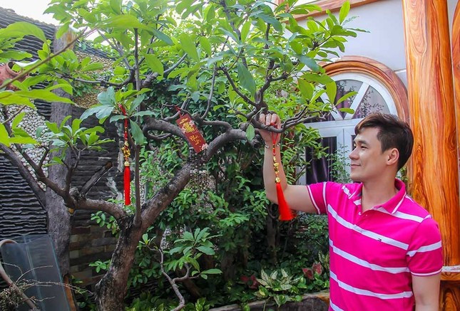 Can canh biet thu 6 tang trieu do cua ca si Khanh Phuong-Hinh-5