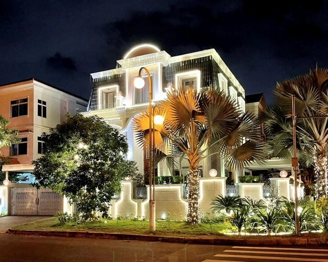 Co ngoi 2 mat tien do so cua Bao Thy va chong dai gia-Hinh-4