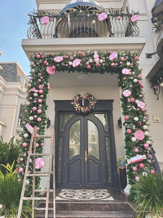 1001 kieu trang tri nha don Giang sinh cua sao Viet