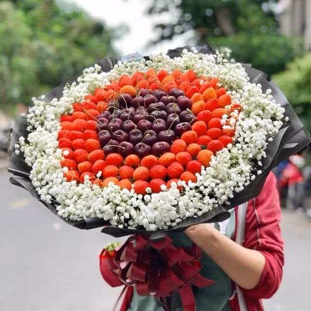 Bo hoa tien tram trieu doc la “ngong” dai gia ngay Valentine-Hinh-9
