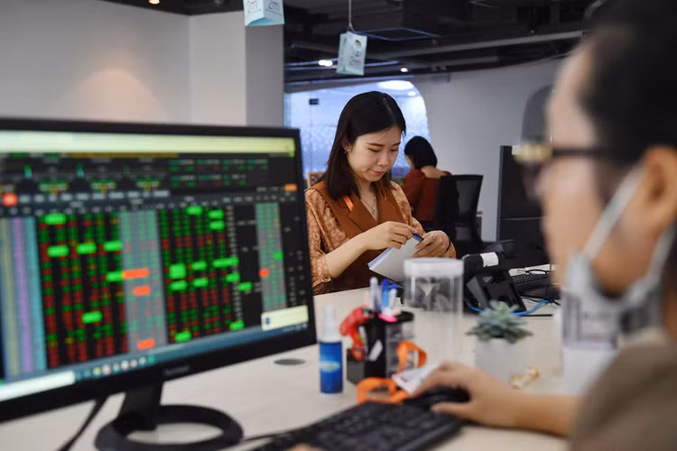 Chung khoan ngay 20/3: Co phieu nao duoc khuyen nghi?