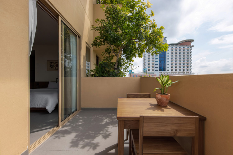 Doc dao nha khoi bay lo lung giua thien nhien o Vung Tau-Hinh-9