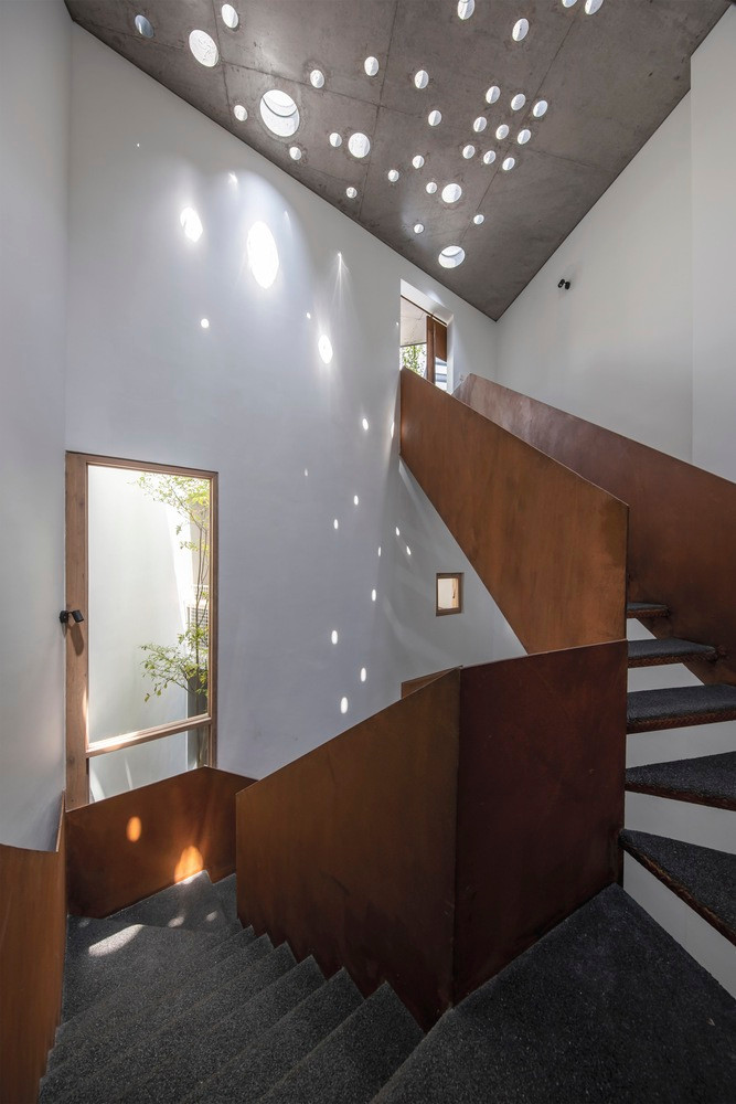 Doc dao ngoi nha bien anh nang thanh nhung bong hoa-Hinh-13