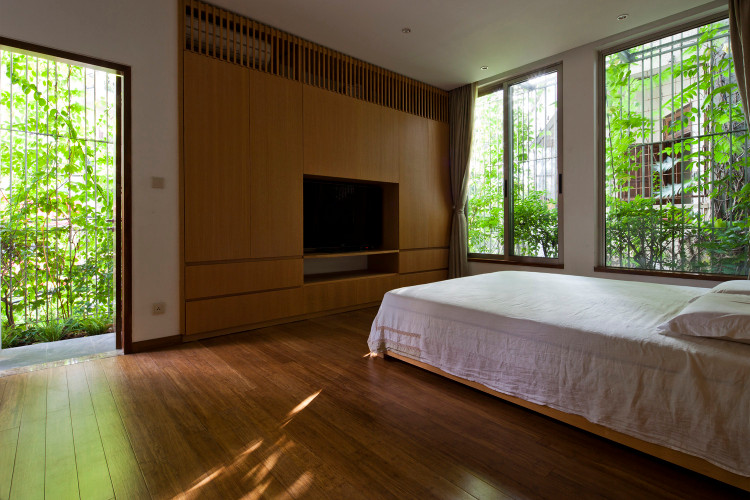 Man nhan nha pho nhu oc dao xanh giua long Ha Noi-Hinh-12