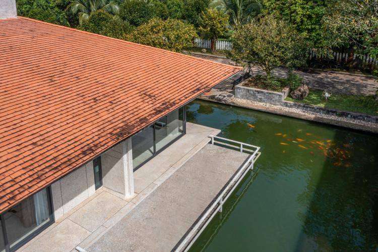 Bao My nuc no khen biet thu lo lung giua mat nuoc o Dong Nai-Hinh-5