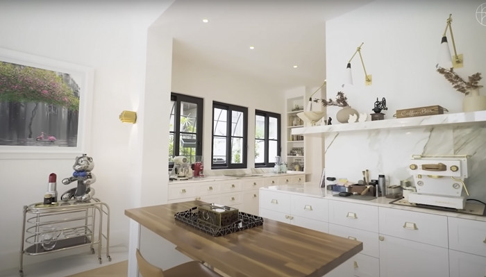 Choang ngop biet thu xa hoa cua “nu hoang do hieu” nuc tieng-Hinh-5