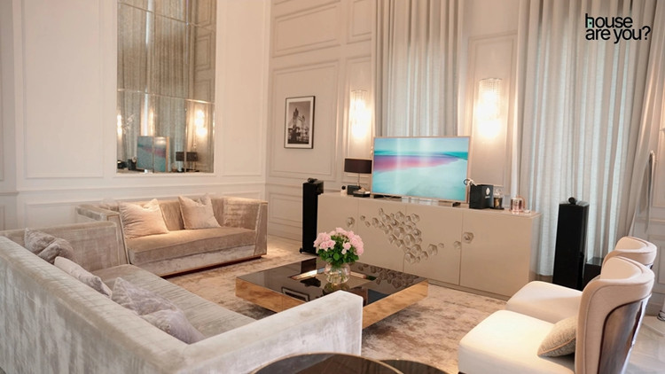 Ben trong biet thu tram ty 3 mat tien cua Huyen Baby-Hinh-7