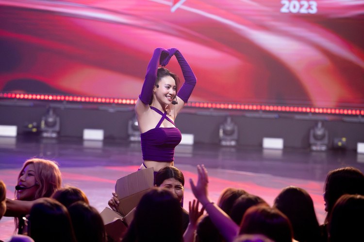 Biet thu be the cua Ninh Duong Lan Ngoc truoc khi sang Uc