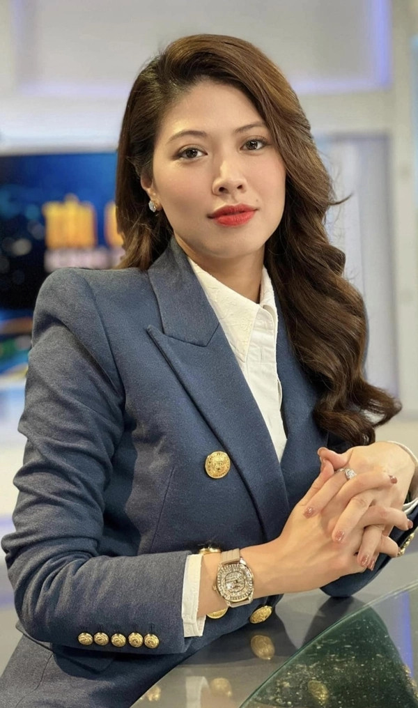 Ben trong sieu biet thu cua BTV giau co nhat nhi VTV