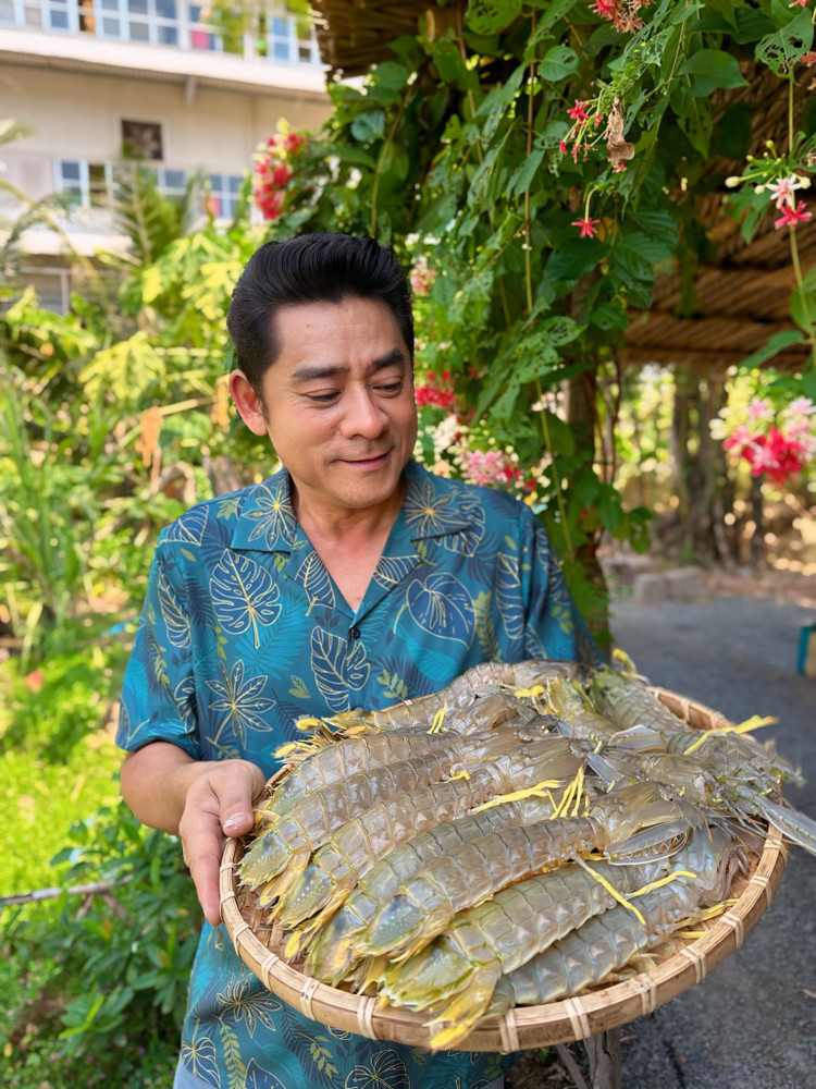 Can canh nha vuon 6.000m2 cua tai tu dinh dam Huynh Anh Tuan-Hinh-3