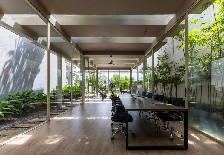 Van phong moc giua rung cay “doc nhat vo nhi” tai Khanh Hoa-Hinh-11