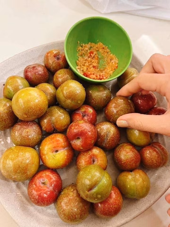 Man dau mua dat hon thit, khach van “ram rap” xuong tien mua-Hinh-10