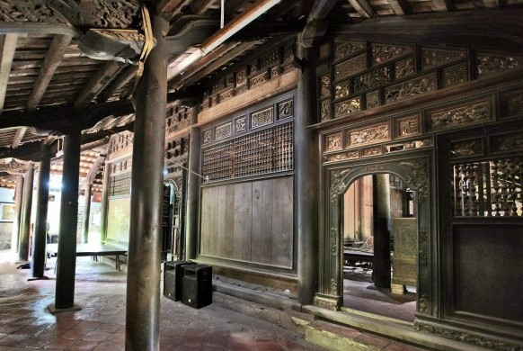 Co gi trong ngoi nha co long lay nhu cung dien o mien Tay?-Hinh-4