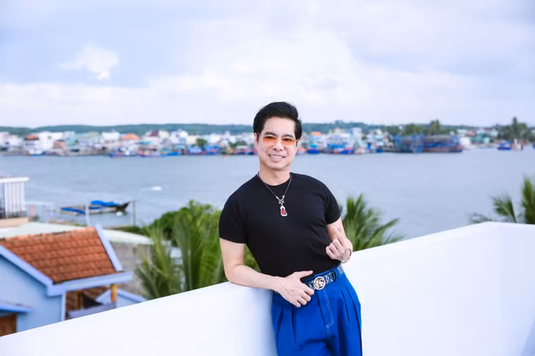 Biet thu tri gia 1.000 cay vang cua danh ca Ngoc Son-Hinh-14