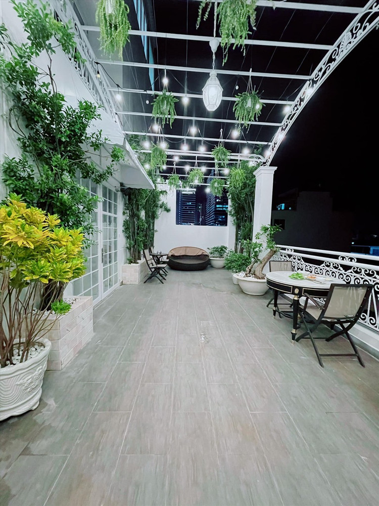 Biet thu trang xa hoa giua trung tam TP HCM cua Ly Nha Ky-Hinh-10