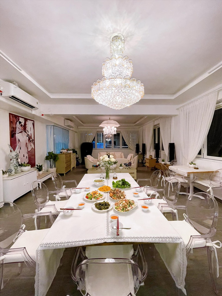 Biet thu trang xa hoa giua trung tam TP HCM cua Ly Nha Ky-Hinh-6