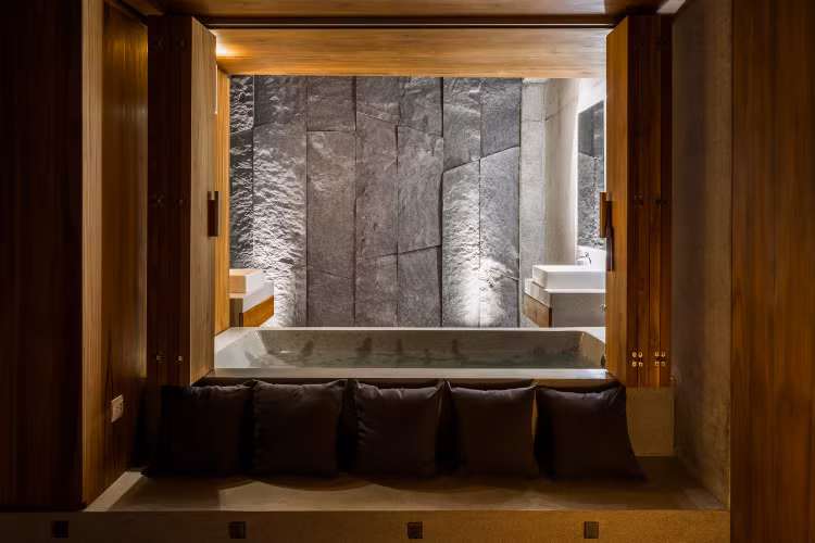 Biet thu nghi duong voi tam nhin “vo cuc” om tron vinh Nha Trang-Hinh-12