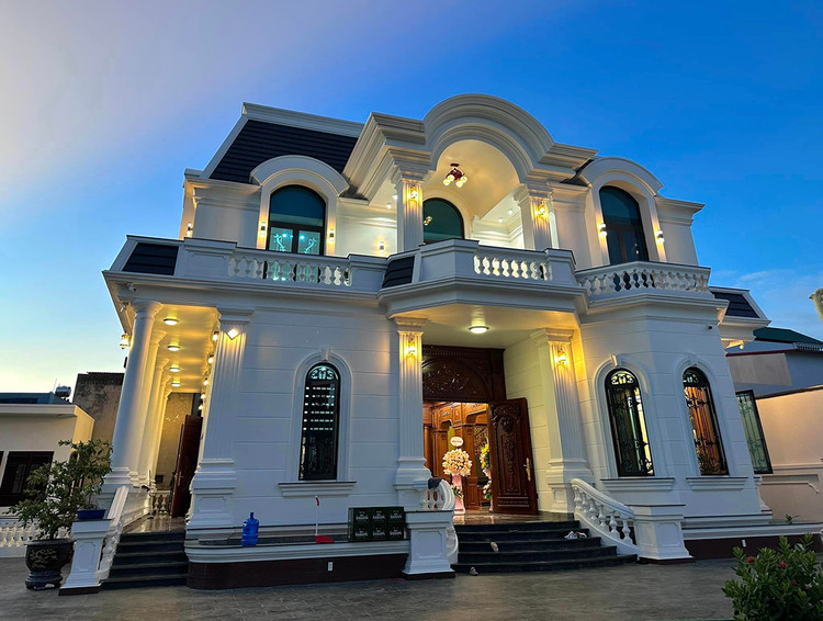 Choang ngop biet thu thong minh Van Toan tang bo me o Hai Duong