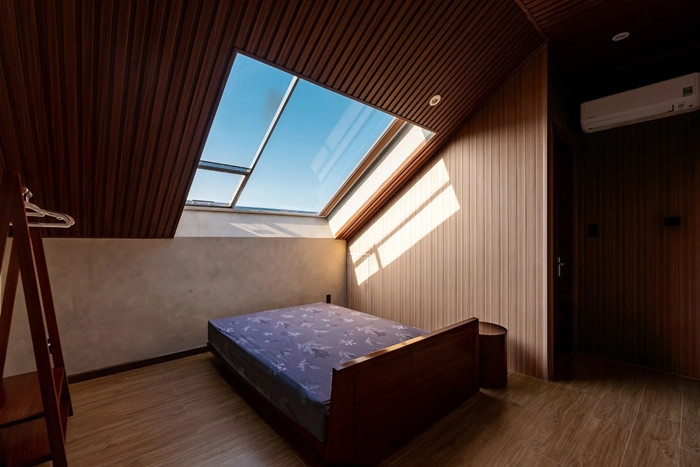 Khoet rong san, nha ngoai o thoang mat ca ngay-Hinh-8