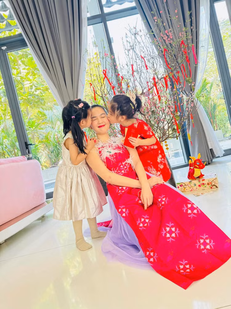 Xuyt xoa biet thu “to nhat pho” cua “nu hoang noi y” Ngoc Trinh-Hinh-5