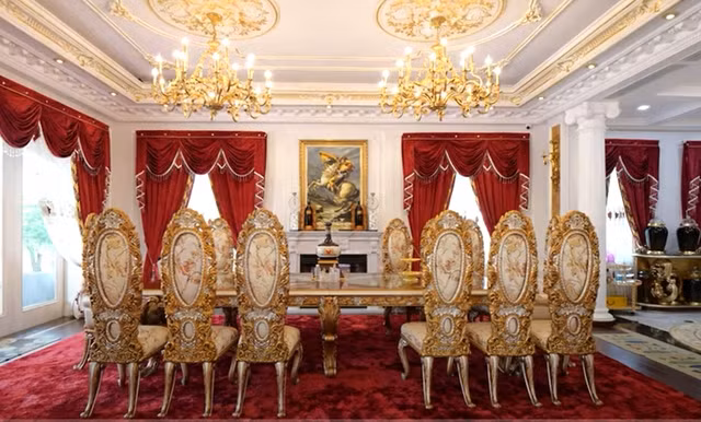 Biet thu 500 ty trang hoang nhu cung dien o Quang Ninh-Hinh-8