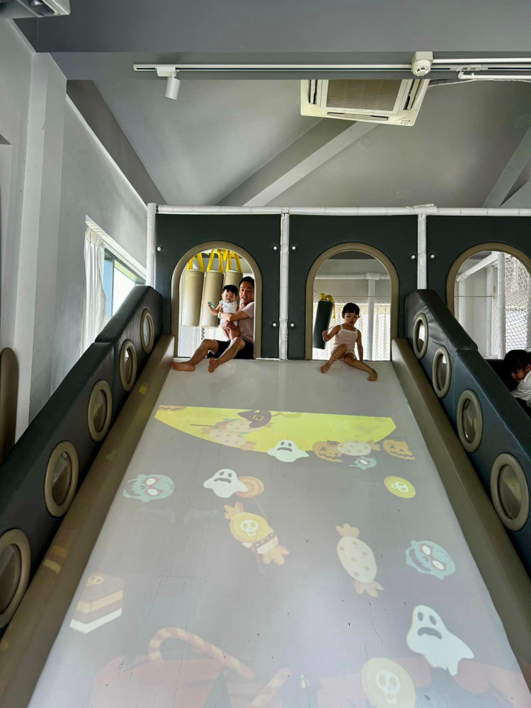 Can canh biet thu hoanh trang cua Cuong Do La - Dam Thu Trang-Hinh-5