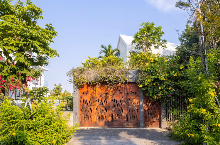 Ngoi nha sinh doi dep me man giua rung cay o Da Nang-Hinh-4