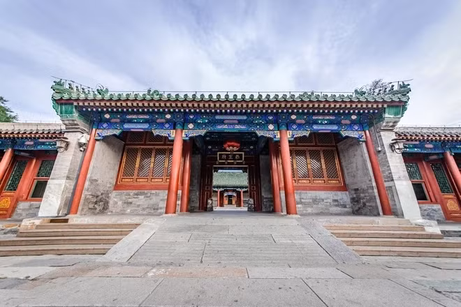 Kien truc doc dao trong dinh thu lon nhat trieu Thanh-Hinh-3