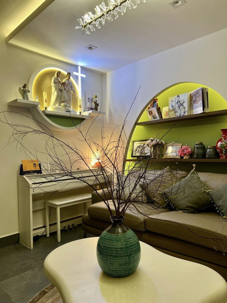 Can canh co ngoi moi tau sieu hoanh trang cua Oc Thanh Van-Hinh-4