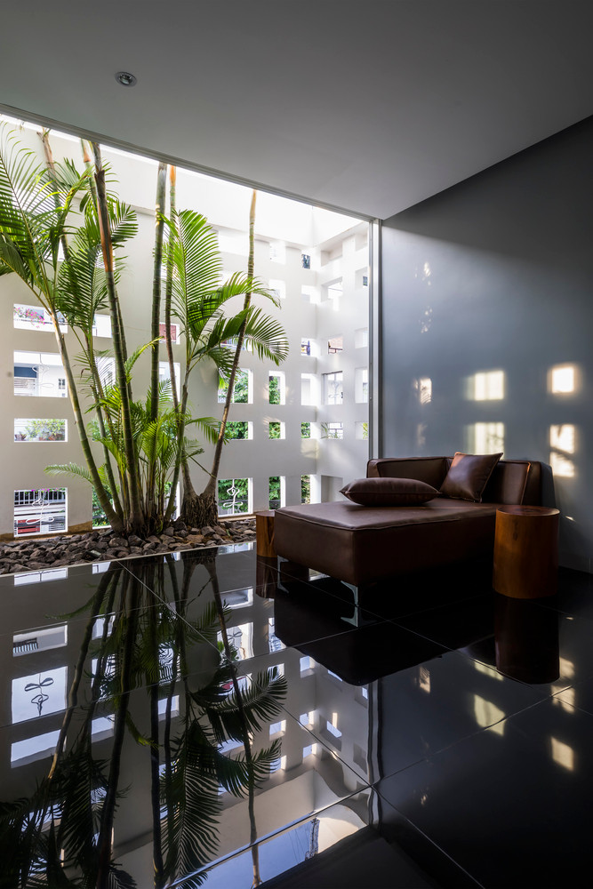 Co gi ben trong nha huong Tay mat ruoi quanh nam o Nha Trang?-Hinh-11