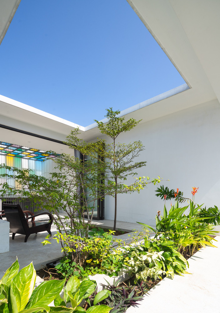 Ngan ngo ngam nha ong mang kien truc nha vuon nen tho tai Hue-Hinh-4