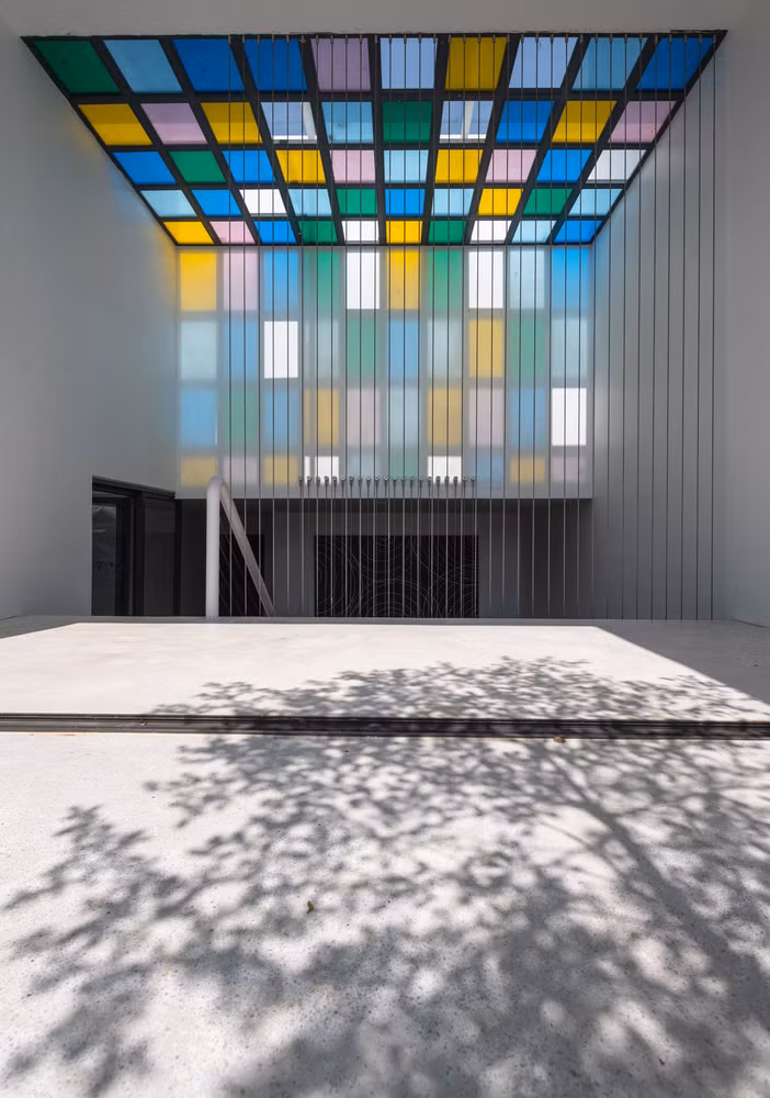 Ngan ngo ngam nha ong mang kien truc nha vuon nen tho tai Hue-Hinh-9