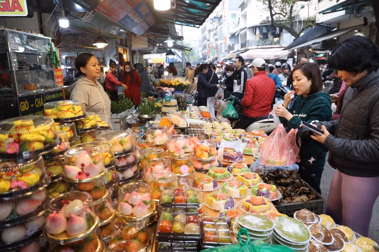 Chen chan mua ga cung gan trieu dong/con ngay 30 tet-Hinh-10