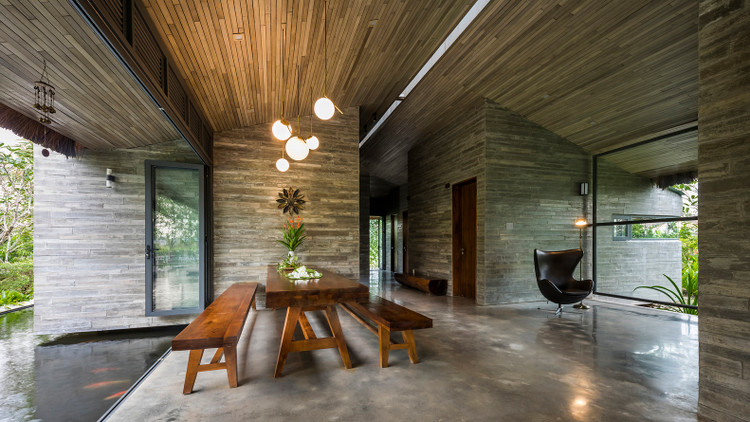 Can canh nha mai tranh o mien Tay 2 lan khien bao My tram tro-Hinh-9