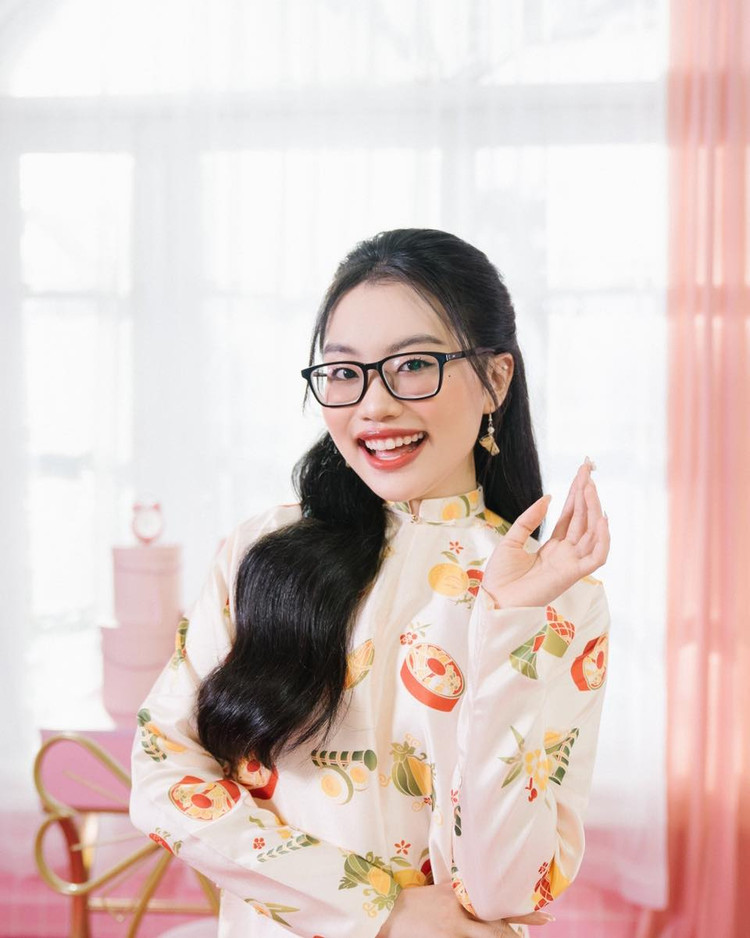 Khoi tai san dang mo uoc cua Phuong My Chi o tuoi 20