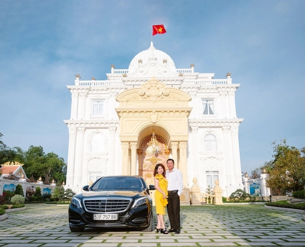 Choang ngop dinh thu 150 ty noi tieng nhat nhi mien Tay-Hinh-3