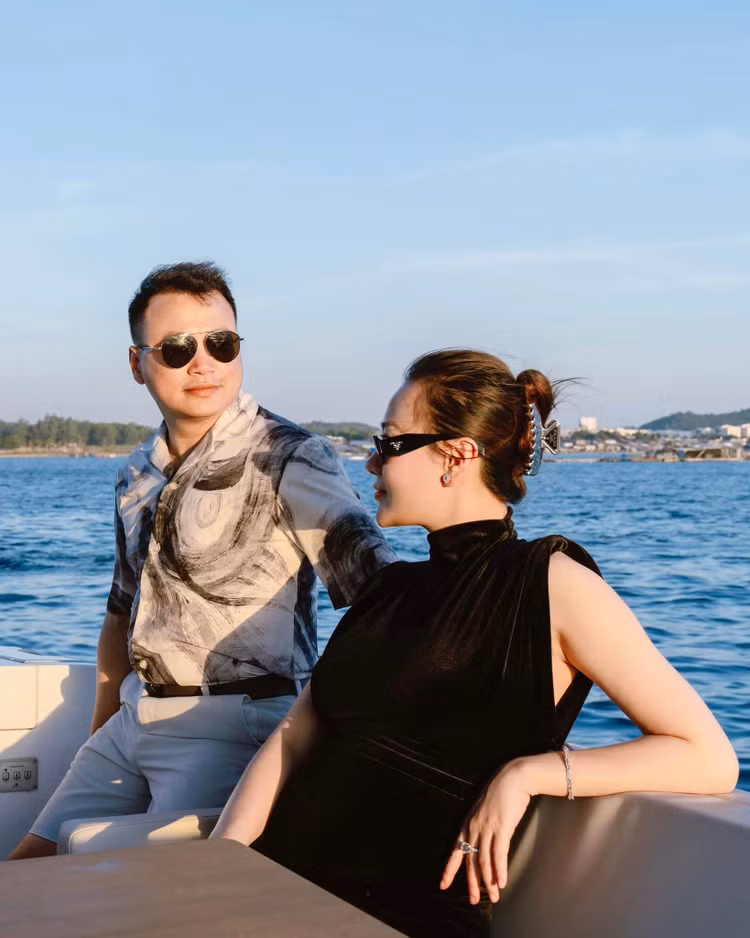 Shark Binh - Phuong Oanh giau co nao sau ket hon?-Hinh-12