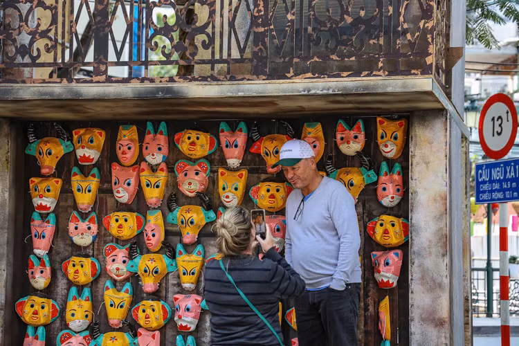 Ha Noi: Lo dien diem du xuan moi tai Dao Ngoc - Ngu Xa-Hinh-5