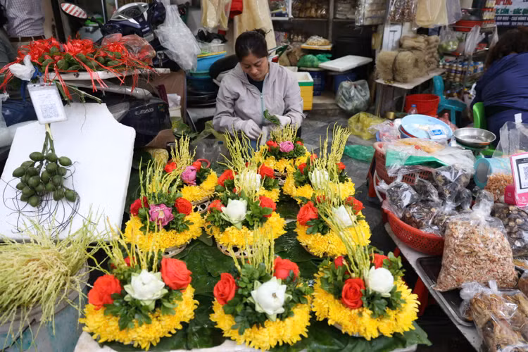 “Cho nha giau” nhon nhip khach mua mam co cung giao thua-Hinh-10