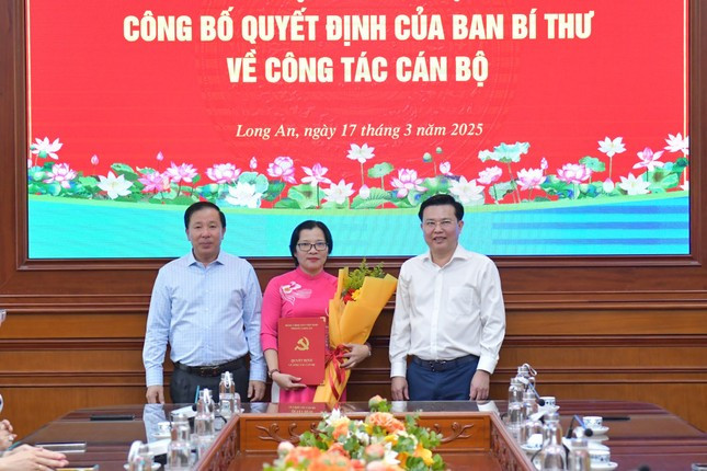Ban Bi thu Trung uong Dang chuan y nhan su 6 tinh-Hinh-3
